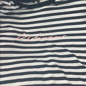 Oversized striped t-shirt